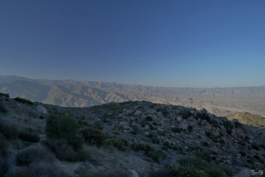 J14 vue sur le campsite du soir