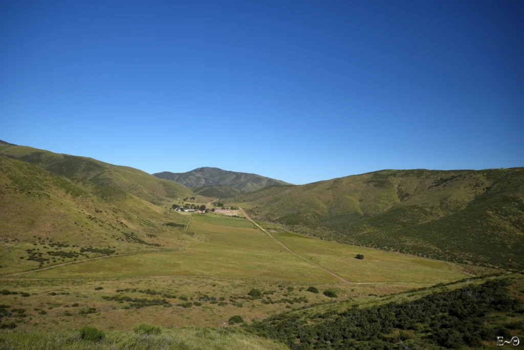 J33 Dans les collines d’Angeles National Forest