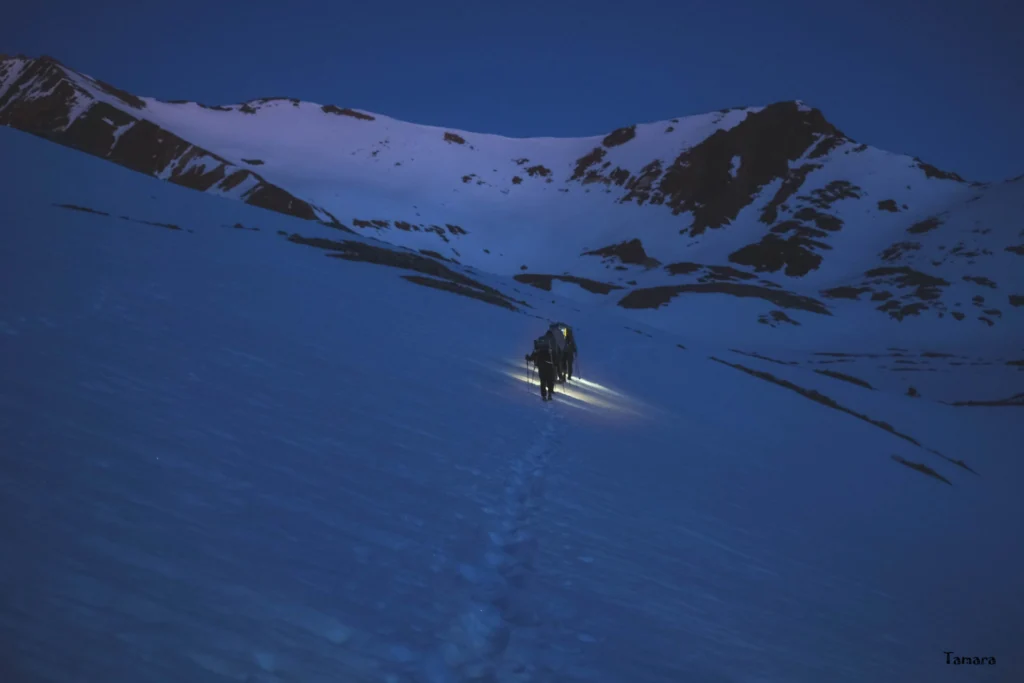 J61 La team en montée vers Pinchot Pass